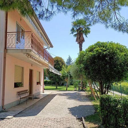 Oliva'S House Appartamento Con Giardino パラッツォーロ・デッロ・ステッラ エクステリア 写真