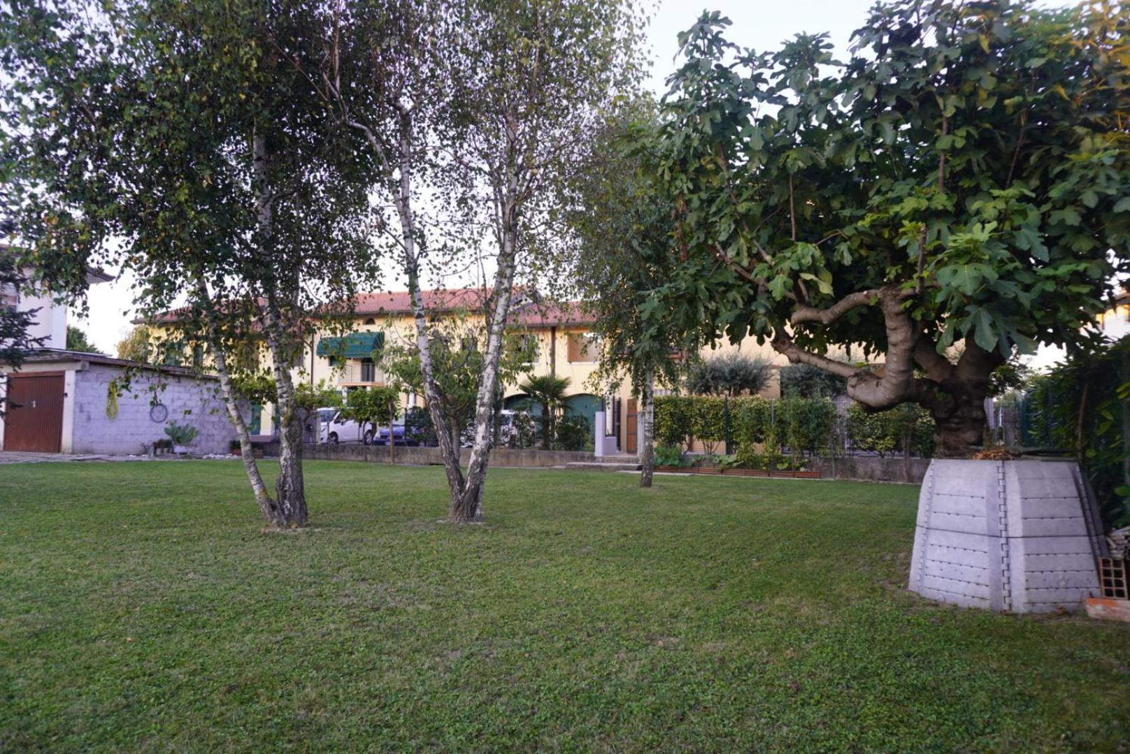 Oliva'S House Appartamento Con Giardino パラッツォーロ・デッロ・ステッラ エクステリア 写真